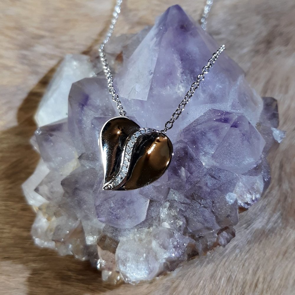 925 SS Diamond Accent Heart Pendant Necklace